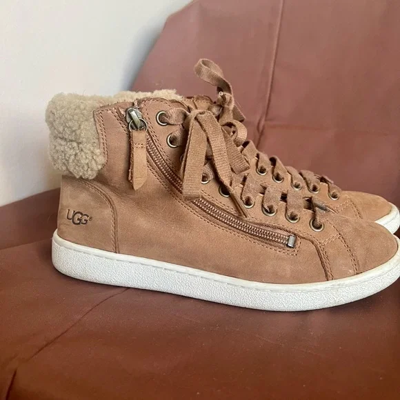 Ugg  Tan High-Top Sneakers rich tan , side zip, Ugg trim, women’s 7 - Picture 4 of 5